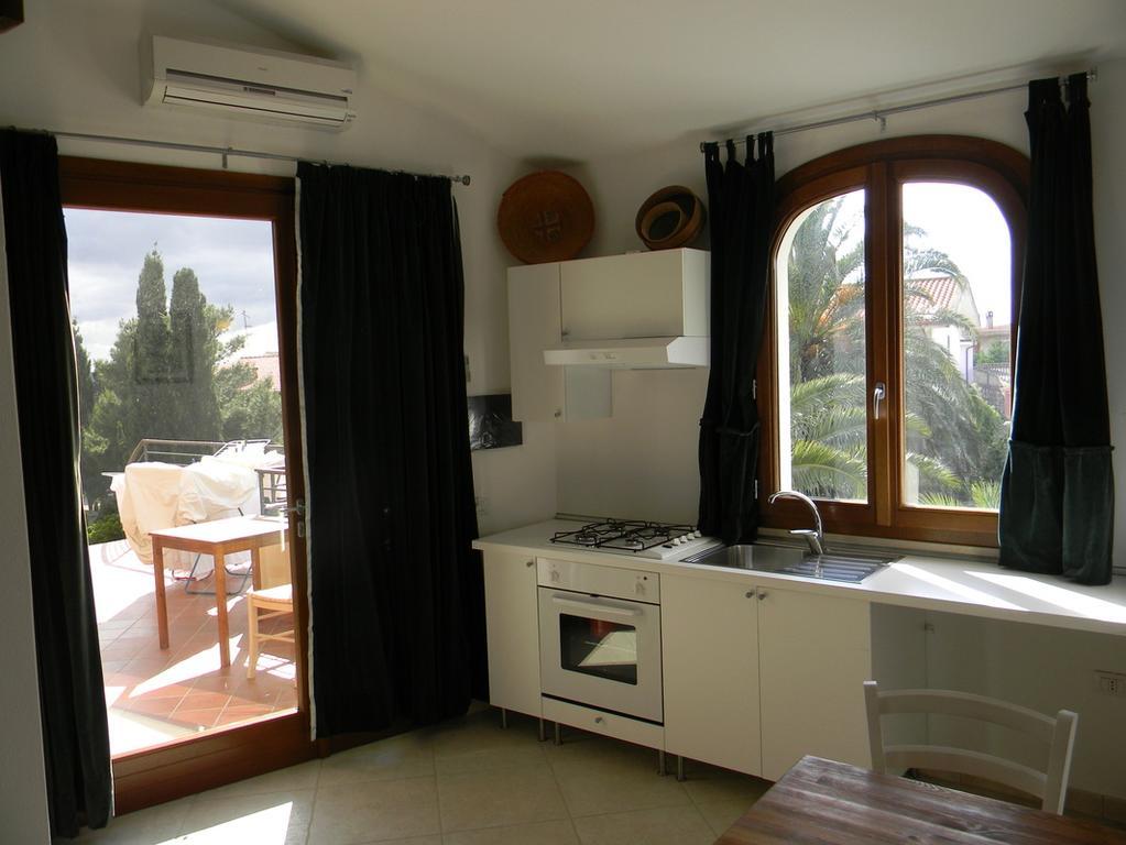 Casa Di Livia Apartment Sant'Anna Arresi Exterior photo