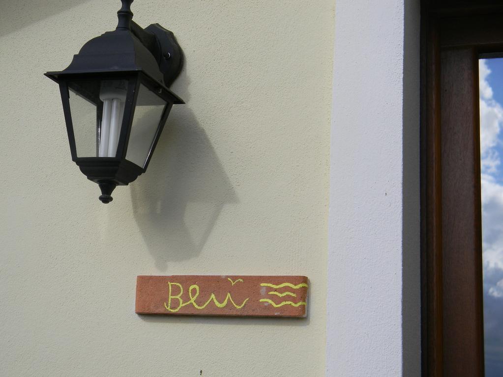 Casa Di Livia Apartment Sant'Anna Arresi Exterior photo